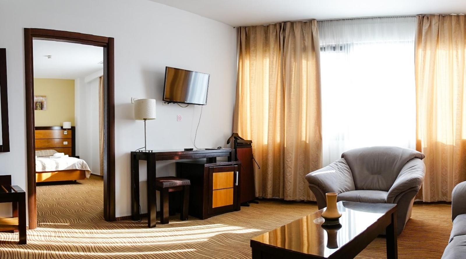 Hotel Criss Bucharest Exterior photo